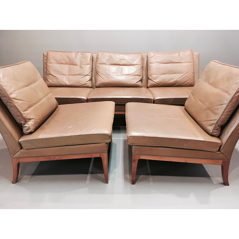 Vintage leather lounge set by Kill International