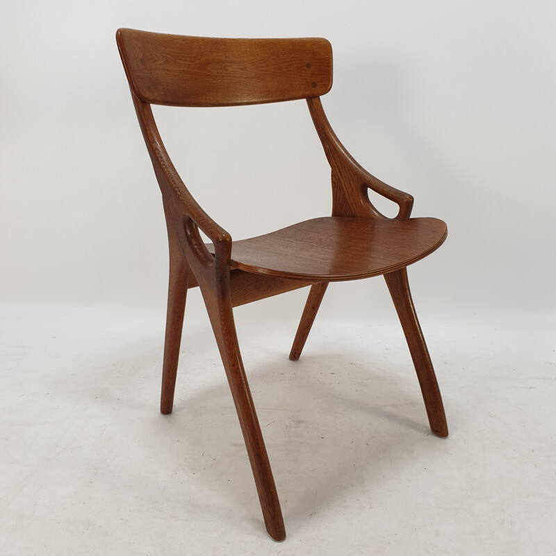 Set of 4 vintage chairs in oak by Arne Hovmand-Olsen