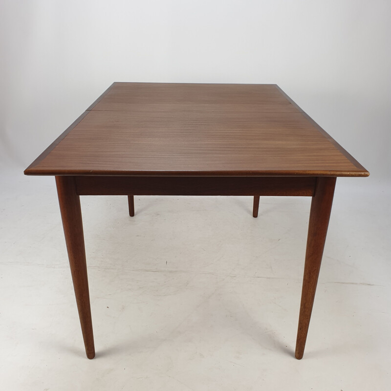 Extendable table in teak by Cees Braakman for Pastoe