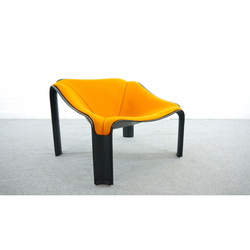 Vintage lounge chair F300, by Pierre Paulin for Artifort, Netherlands, 1967