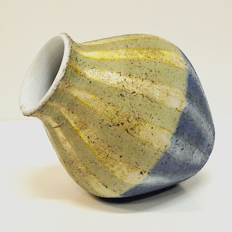Vintage ceramic vase Pikea by Mari Simmulson, Upsala-Ekeby, Sweden 1960s