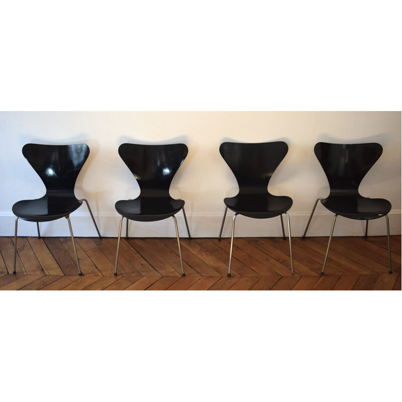 Vintage "Series 7" 4-chairs set by Arne Jacobsen's for Fritz Hansen, 1960