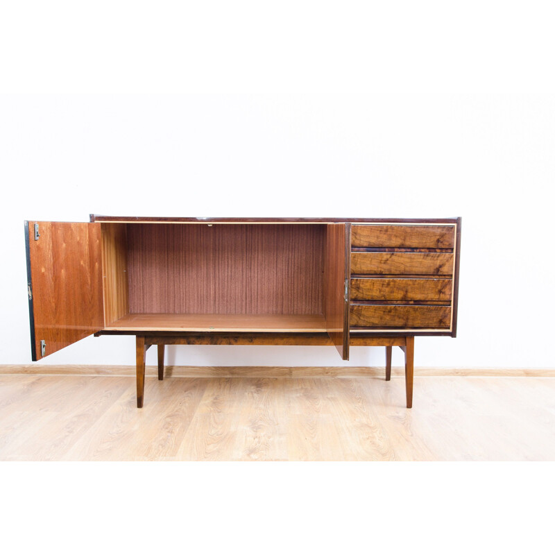 Vintage sideboard in walnut by S. Albracht for Bydgoskie Furniture Factories, 1972