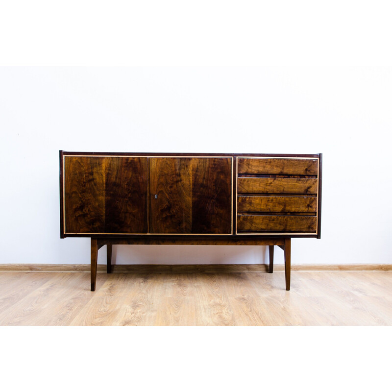 Vintage sideboard in walnut by S. Albracht for Bydgoskie Furniture Factories, 1972