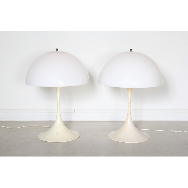 Paire de lampes blanches panthella Louis Poulsen, Verner PANTON - 1970