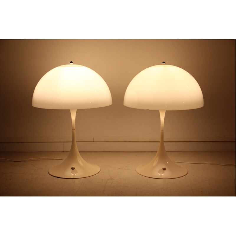 Louis Poulsen pair of withe panthella lamp, Verner PANTON - 1970s