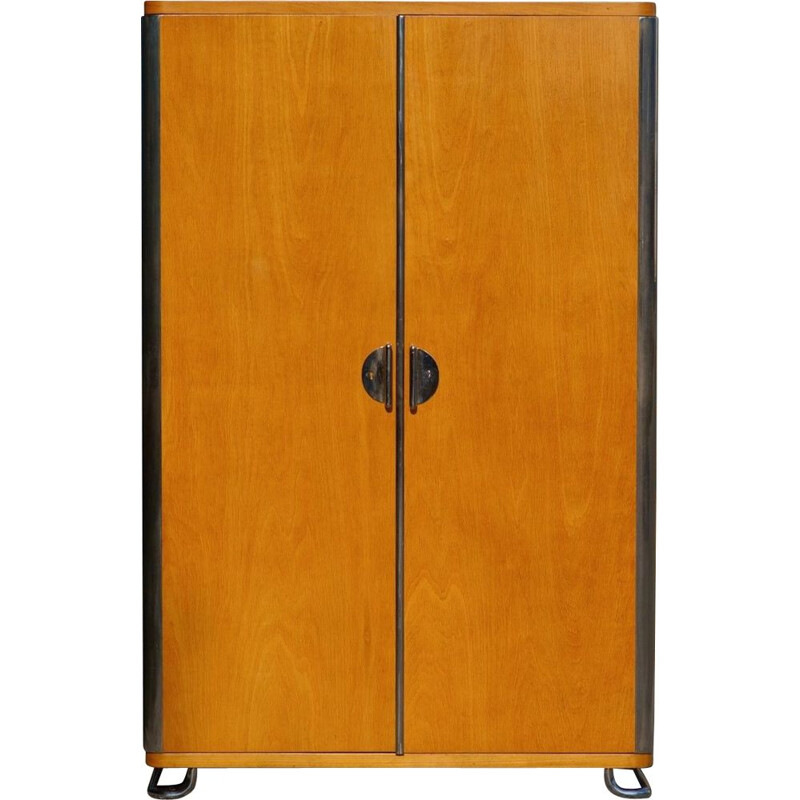 Armoire vintage Bauhaus de Vichr a Spol, 1930