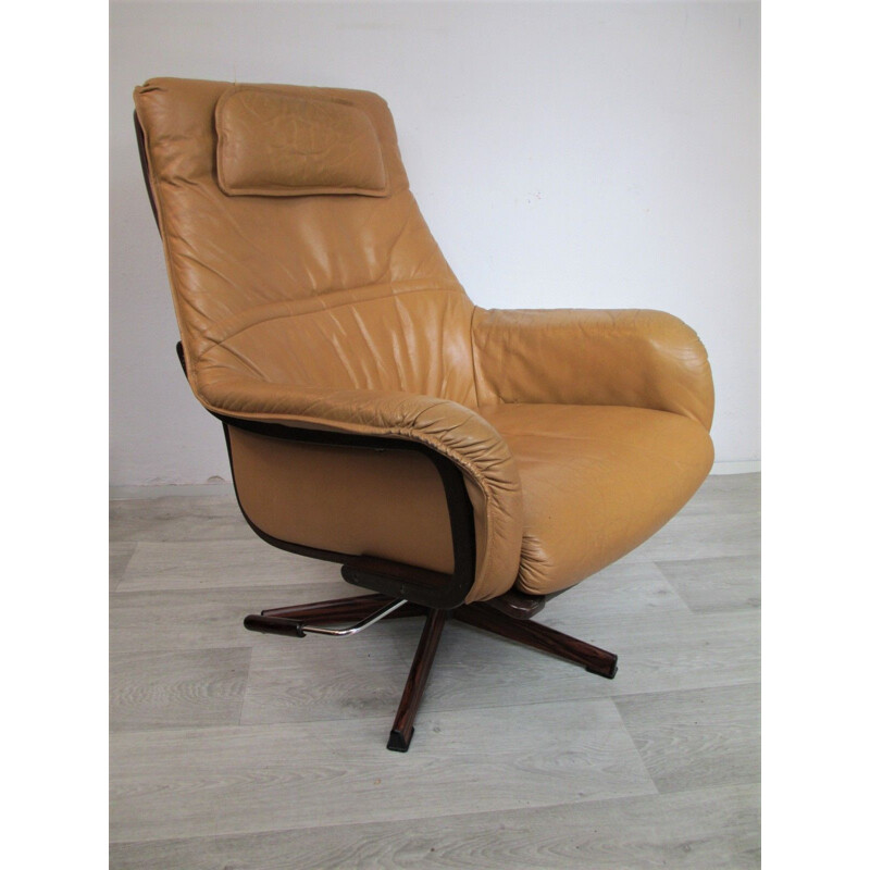 Vintage swivel Armchair in teak, Denmark, 1970s