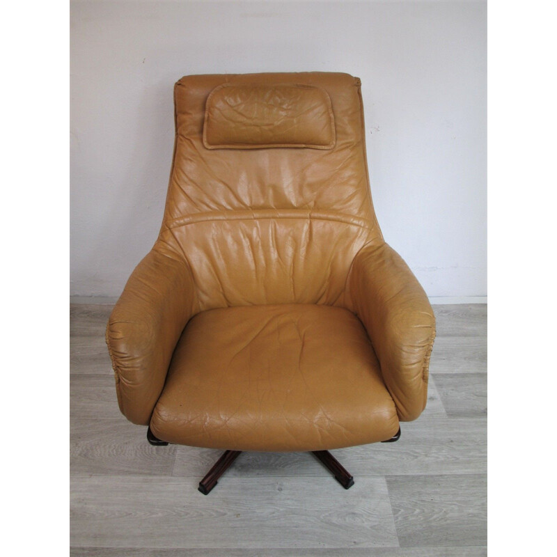 Vintage swivel Armchair in teak, Denmark, 1970s