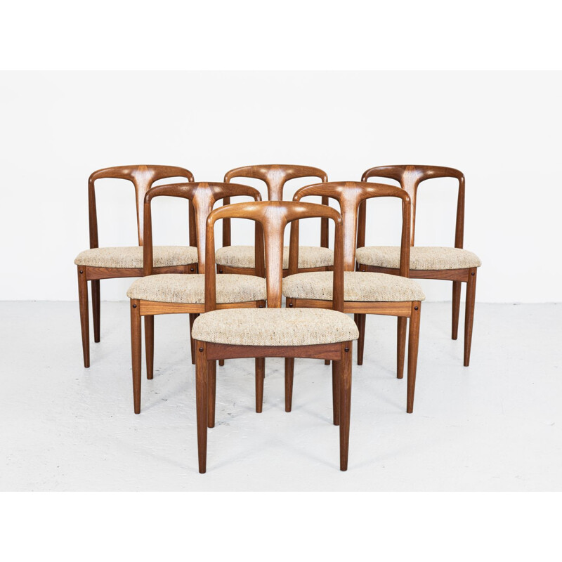 Set of 6 vintage Juliane chairs in teak by Johannes Andersen for Uldum, 1960s