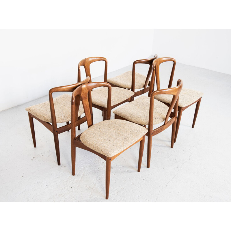 Set of 6 vintage Juliane chairs in teak by Johannes Andersen for Uldum, 1960s