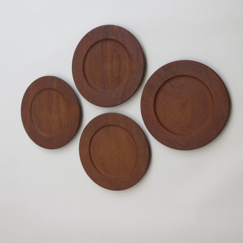 Set of 4 vintage teak danish server plates, 1960s