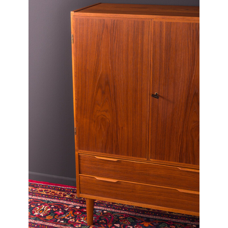 Vintage Scandinavian chest of drawers in teak