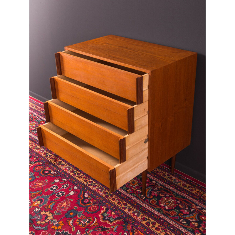 Scandinavian chest of drawers in teakwood