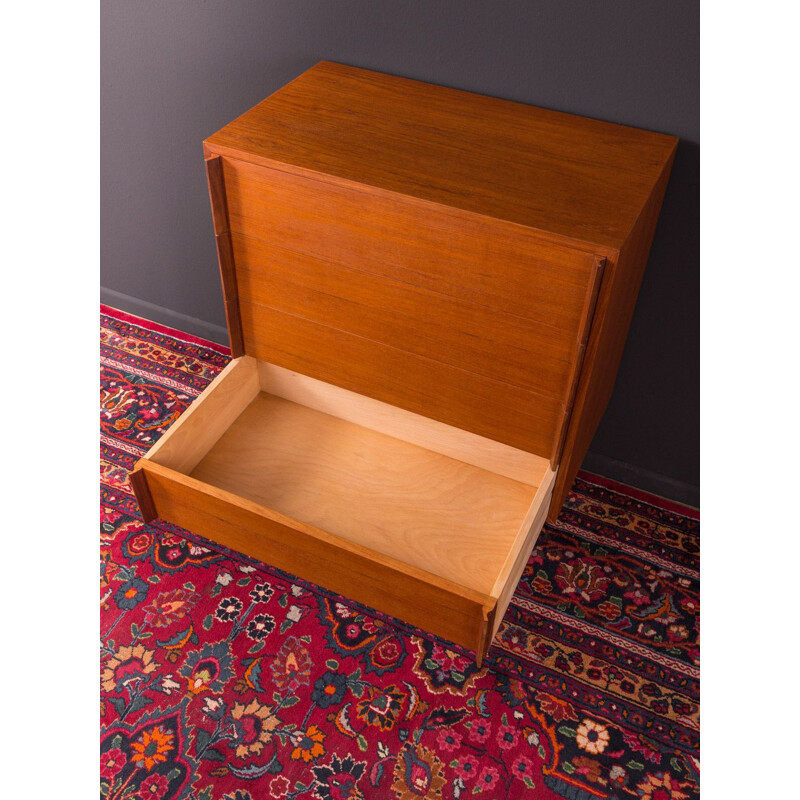 Scandinavian chest of drawers in teakwood