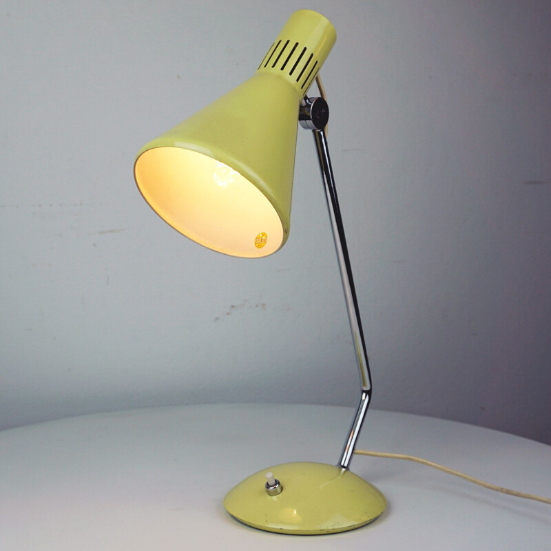 Vintage yellow Italian table Lamp by Stilnovo