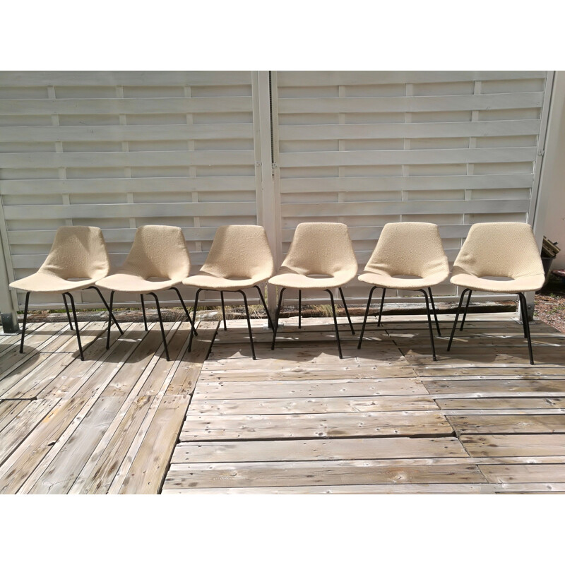 Set of 6 vintage chairs "tonneau" by Pierre Guariche, 1950s