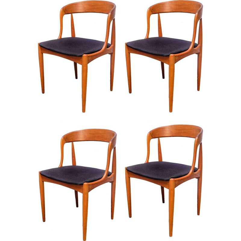 Suite de 4 chaises vintage en teck par Johannes Andersen pour Uldum