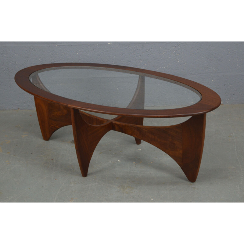 Vintage oval "Astro" coffee table by G Plan, 1960s 