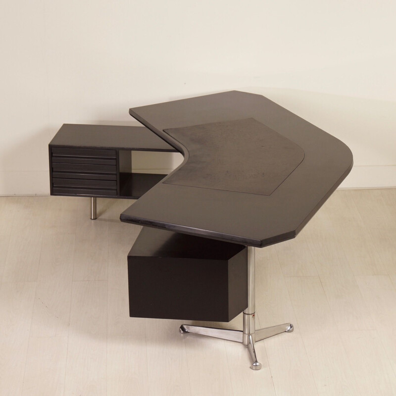 Vintage desk model T96 by Osvaldo Borsani for Tecno, 1950s