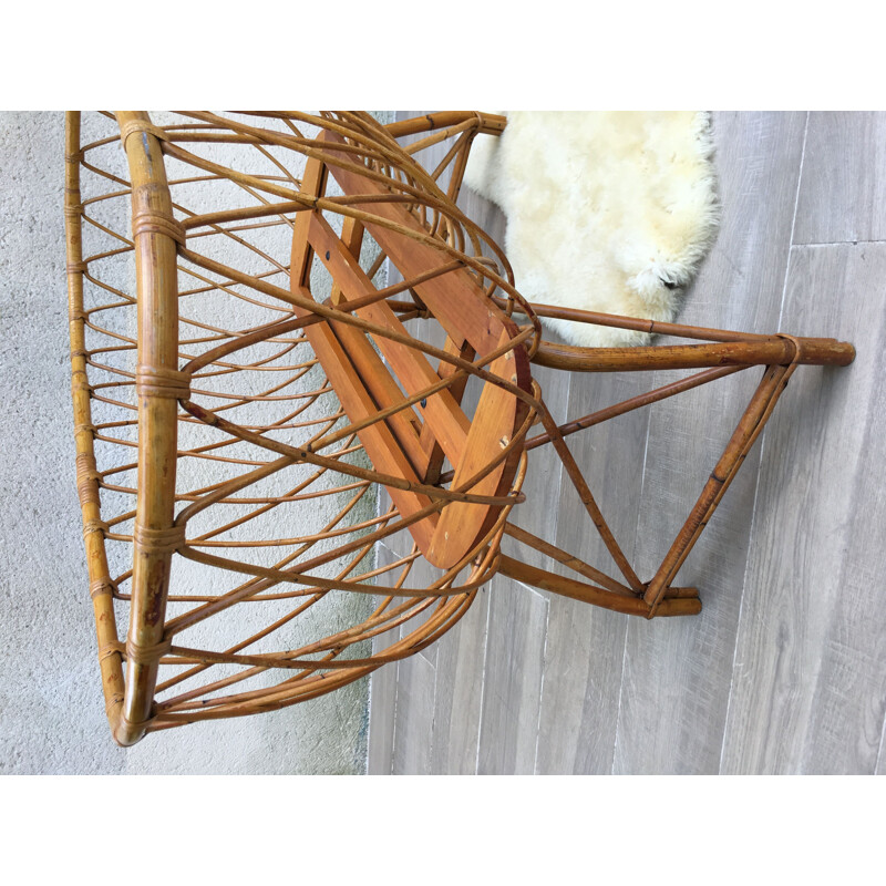 Vintage cradle in rattan, organic mattress in wool, cotton and coconut fibers, France