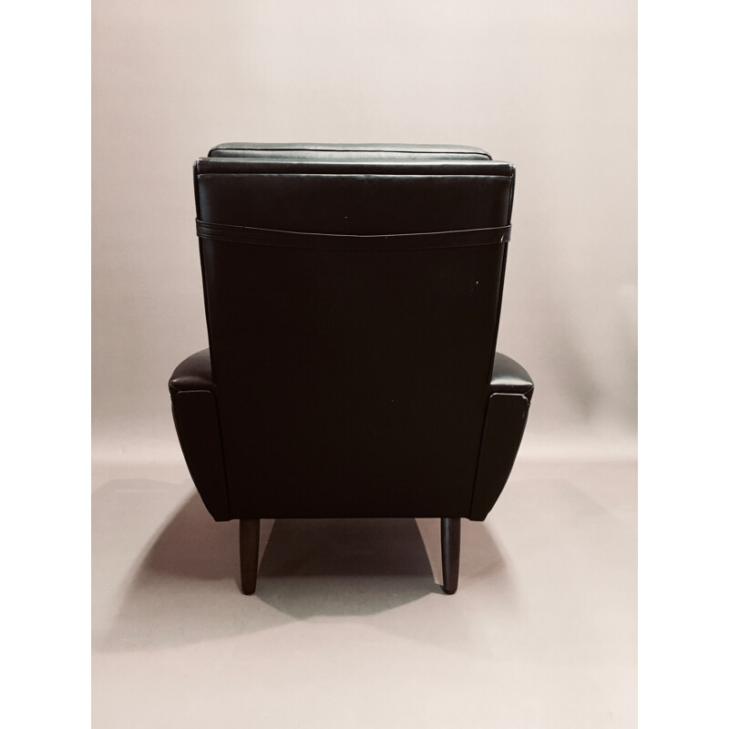 Vintage Scandinavian armchair in black leather 1950s