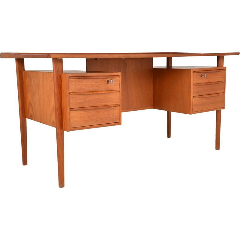 Bureau vintage de Peter Lovig-Nielsen pour Dansk Mobel