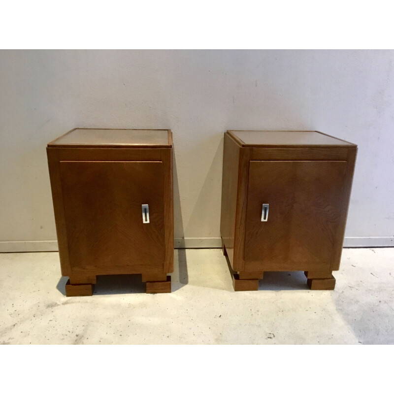 Pair of 2 vintage night stands