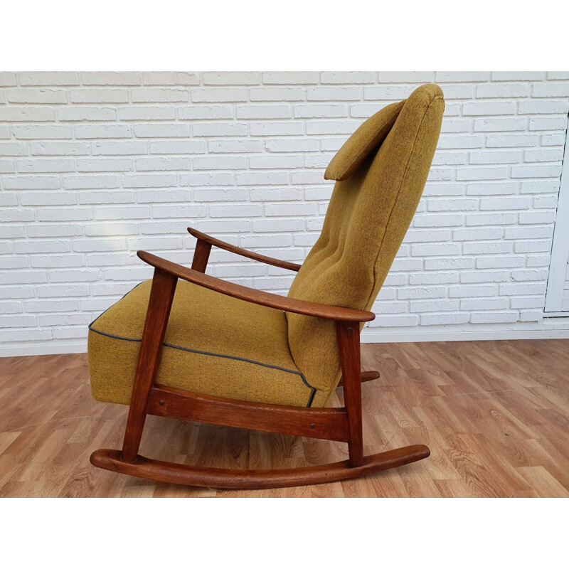 Chaise à bascule vintage "modèle 9020" en bois de chêne par Fritz Hansen, 1950