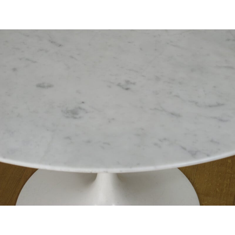 Knoll tulip table in aluminum, rislan and marble, E. SAARINEN - 1970s