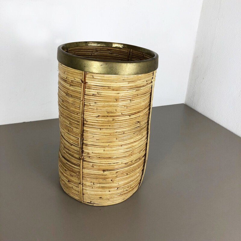 Vintage waste bin paper in rattan and Brass, Bauhaus, France, 1960s