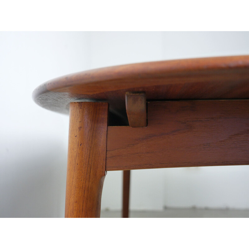 Vintage Dining Table in Teak, Denmark 1960s 