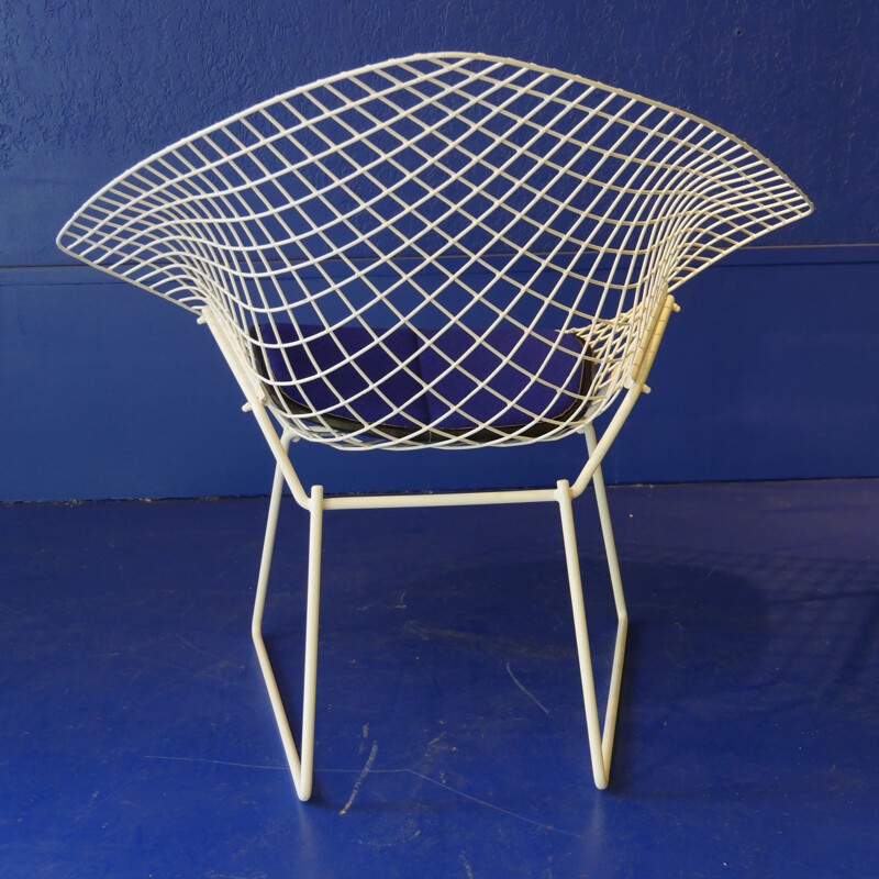 Vintage armchair in powder-coated metal and wool "Diamond" by Harry BERTOIA, 1972