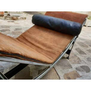 Vintage LC4 Long Chair by Le Corbusier in cowskin, 1965