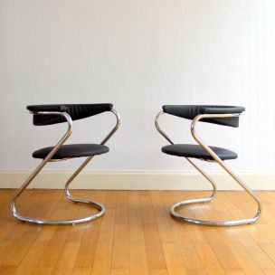 Suite of 4 vintage chairs, 1970s