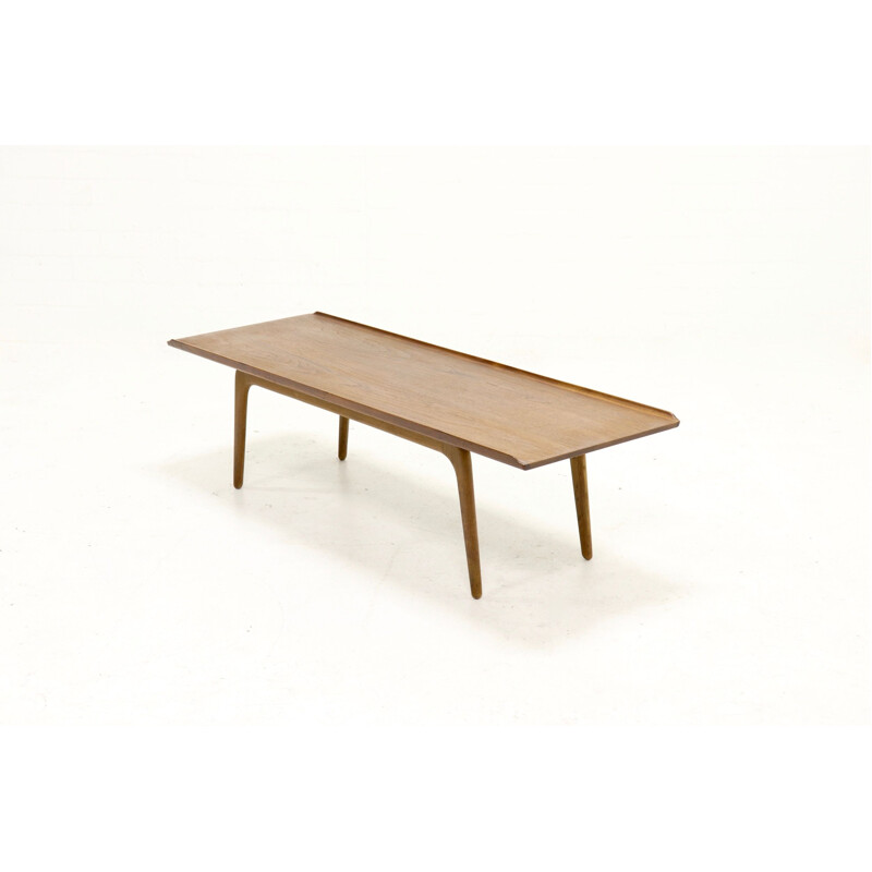 Table basse vinatge en teck et chêne par Aksel Madsen Bender pour Bovenkamp, 1960