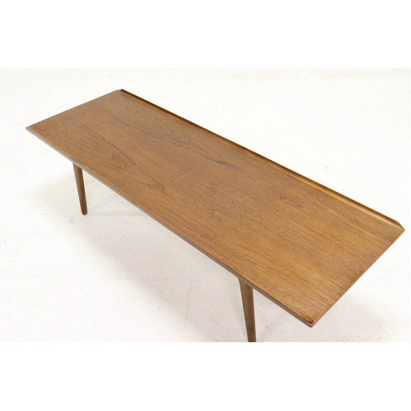 Table basse vinatge en teck et chêne par Aksel Madsen Bender pour Bovenkamp, 1960