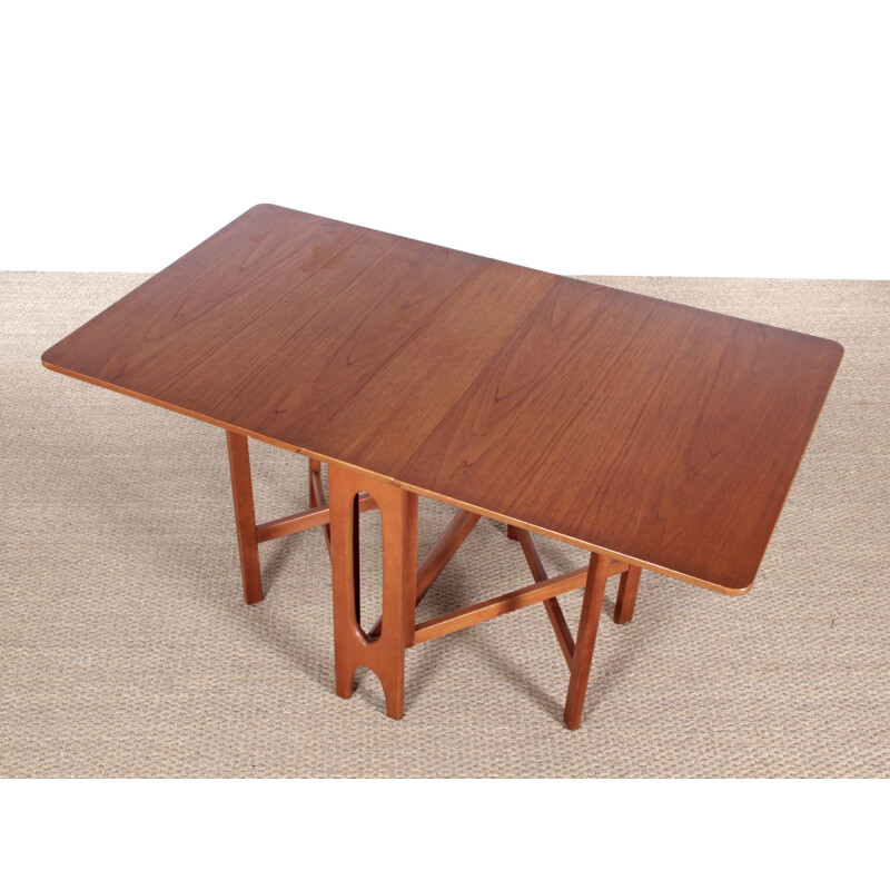 Vintage teak dining table with flaps 