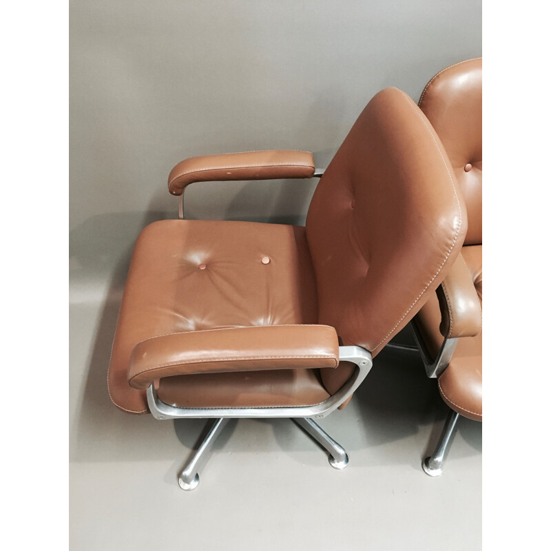 Ensemble de 5 fauteuils et sa table, cuir et aluminium 1960