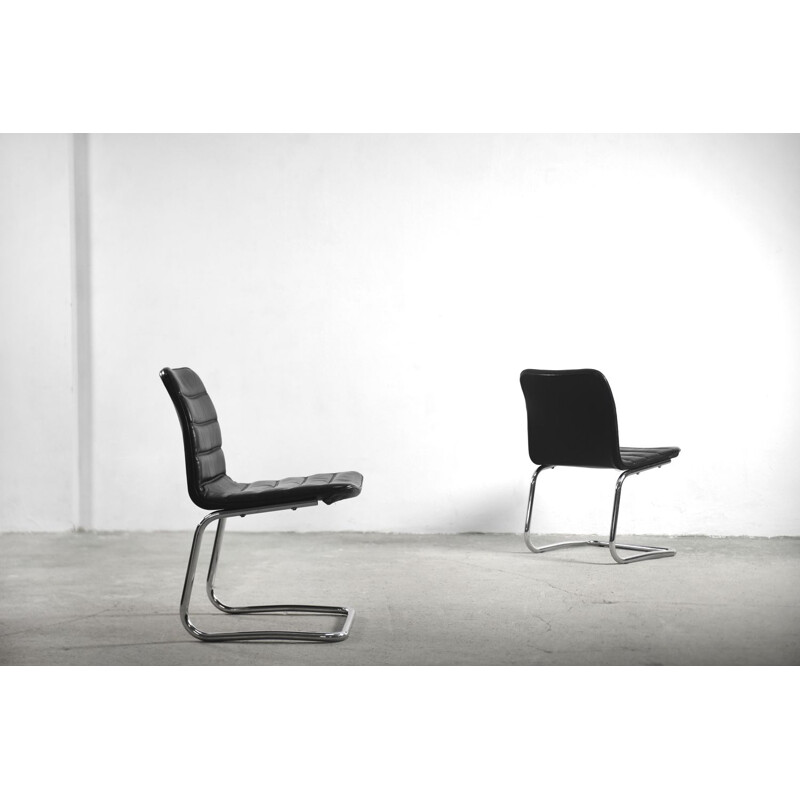 Par de poltronas de couro minimalistas vintage da Pol International, Alemanha 1960