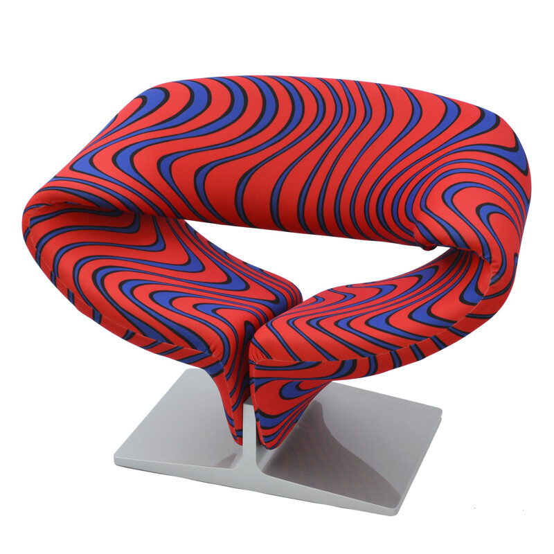 Vintage ribbon chair "Momentum" fabric from Jack Lenor Larsen, by Pierre Paulin for Artifort  