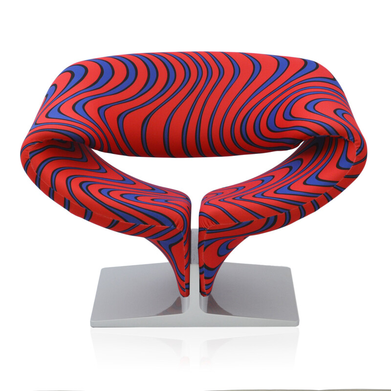 Vintage ribbon chair "Momentum" fabric from Jack Lenor Larsen, by Pierre Paulin for Artifort  