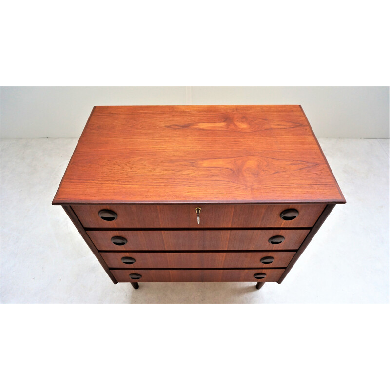 Vintage scandinavian teak chest of drawers, Kai Kristiansen