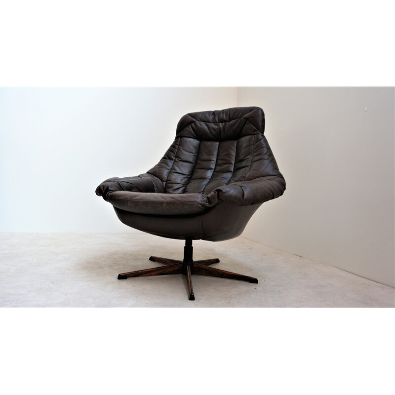 Black leather vintage shell chair by H.W. Klein, 1970s