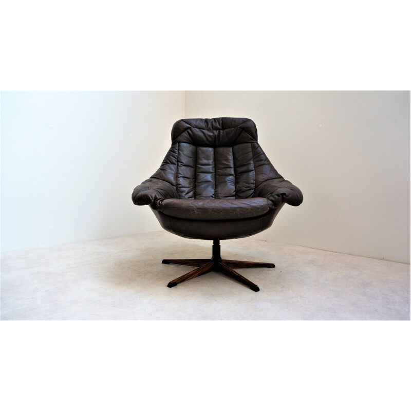 Black leather vintage shell chair by H.W. Klein, 1970s