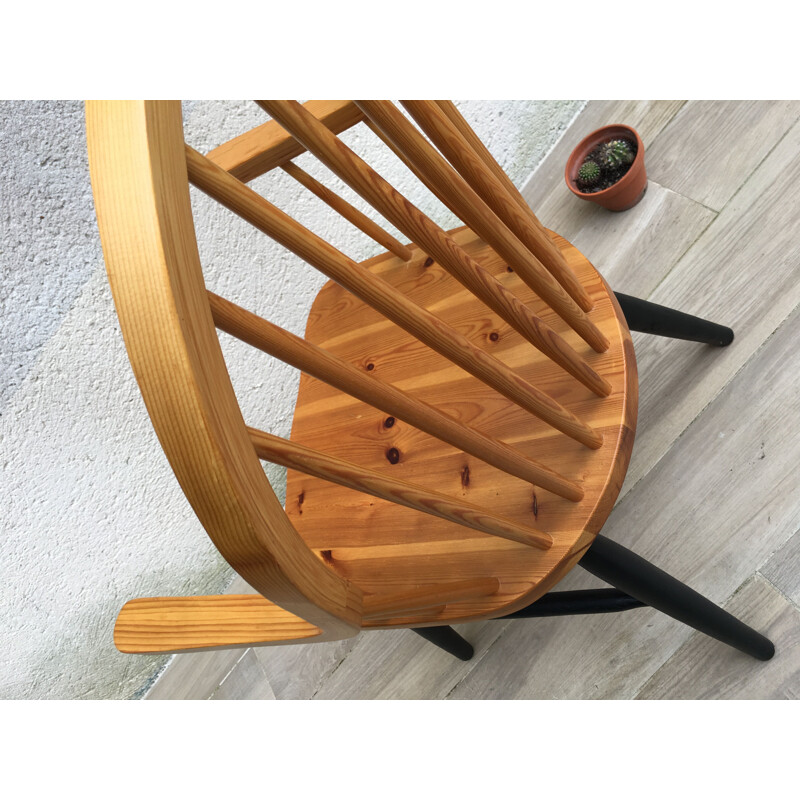 Vintage office armchair in lacquered wooden, 1970s