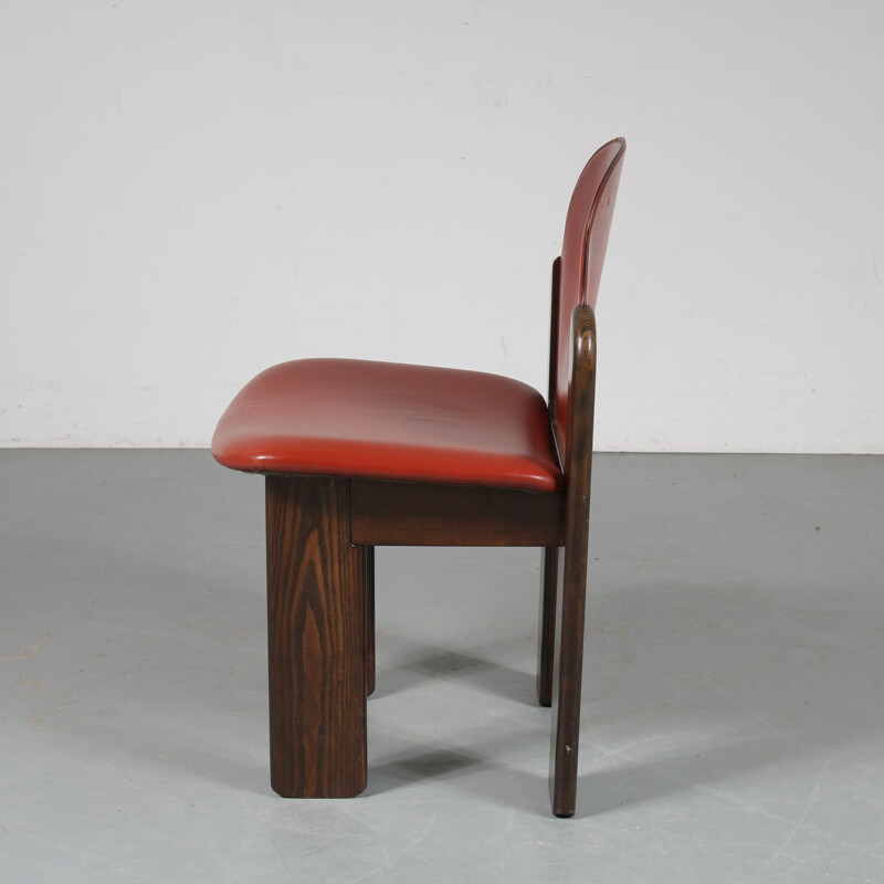 Set of 4 dining chairs in leather, Italy 1970