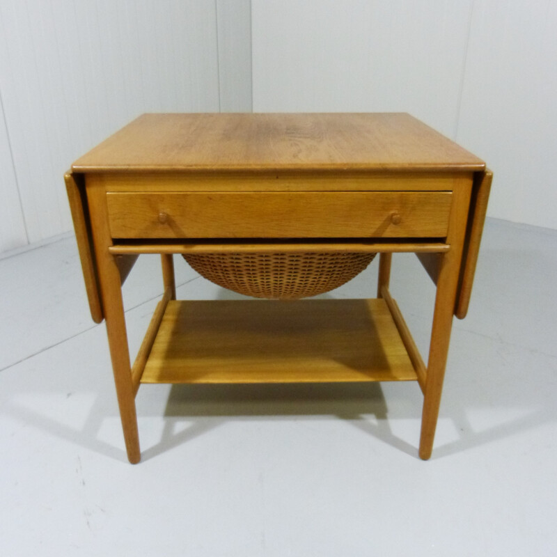 Sewing table in oak, Hans WEGNER - 1950s