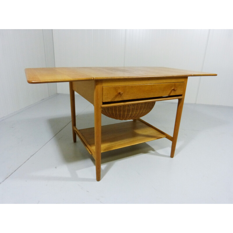 Sewing table in oak, Hans WEGNER - 1950s