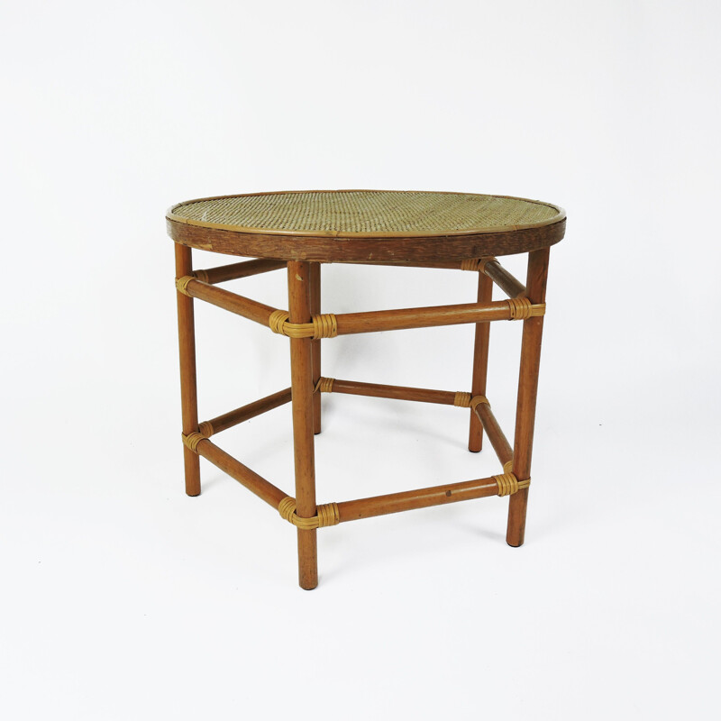 Table ronde vintage en osier sur une base Pentagone, 1970